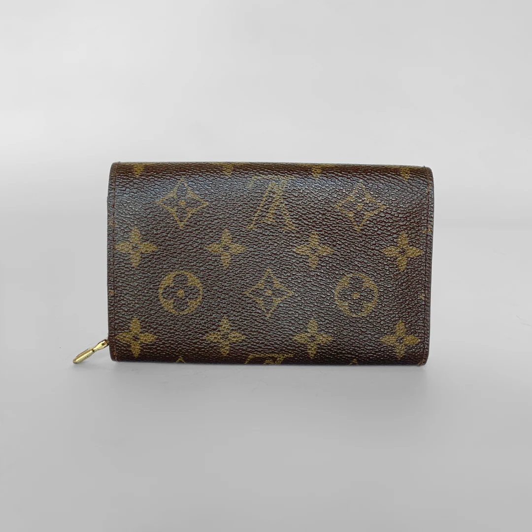Louis Vuitton Louis Vuitton Medium Wallet Monogram Canvas - Wallets - Etoile Luxury Vintage