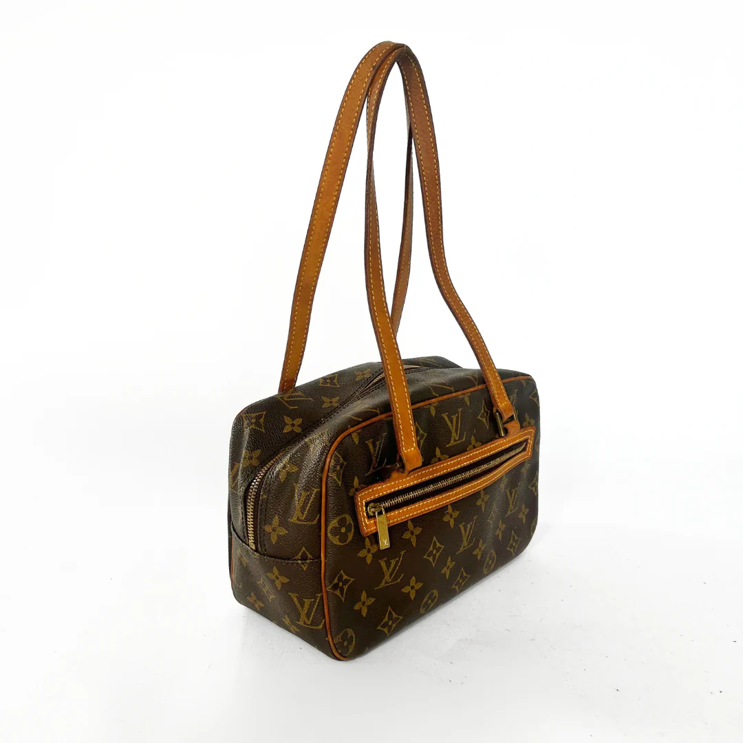 Louis Vuitton Louis Vuitton Cité MM Monogram Canvas - Shoulder bags - Etoile Luxury Vintage
