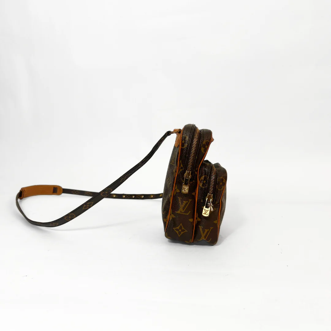 Louis Vuitton Louis Vuitton Amazon Mini Vintage Monogram Canvas - Crossbody bags - Etoile Luxury Vintage