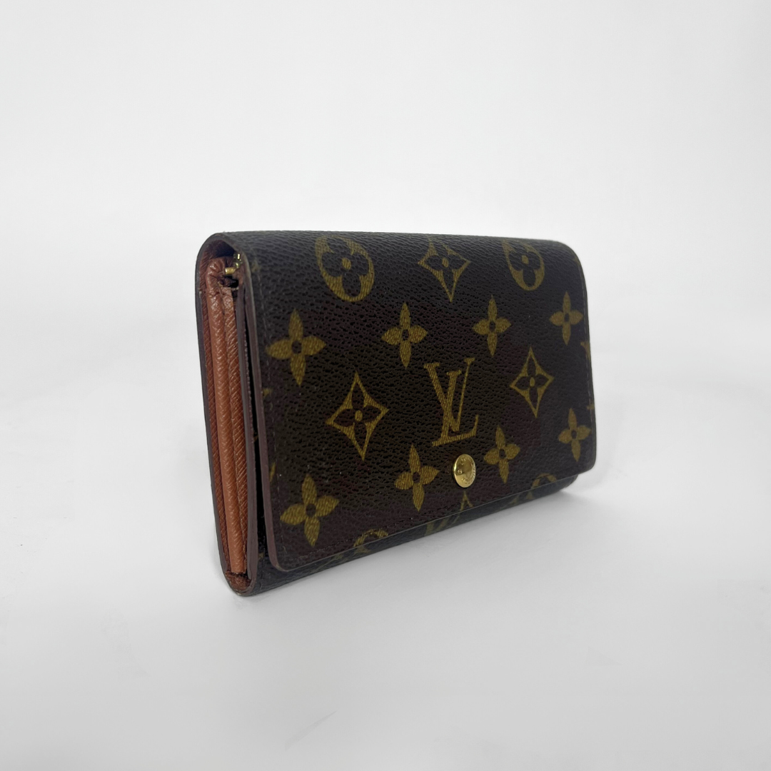 Louis Vuiton wallet medium
