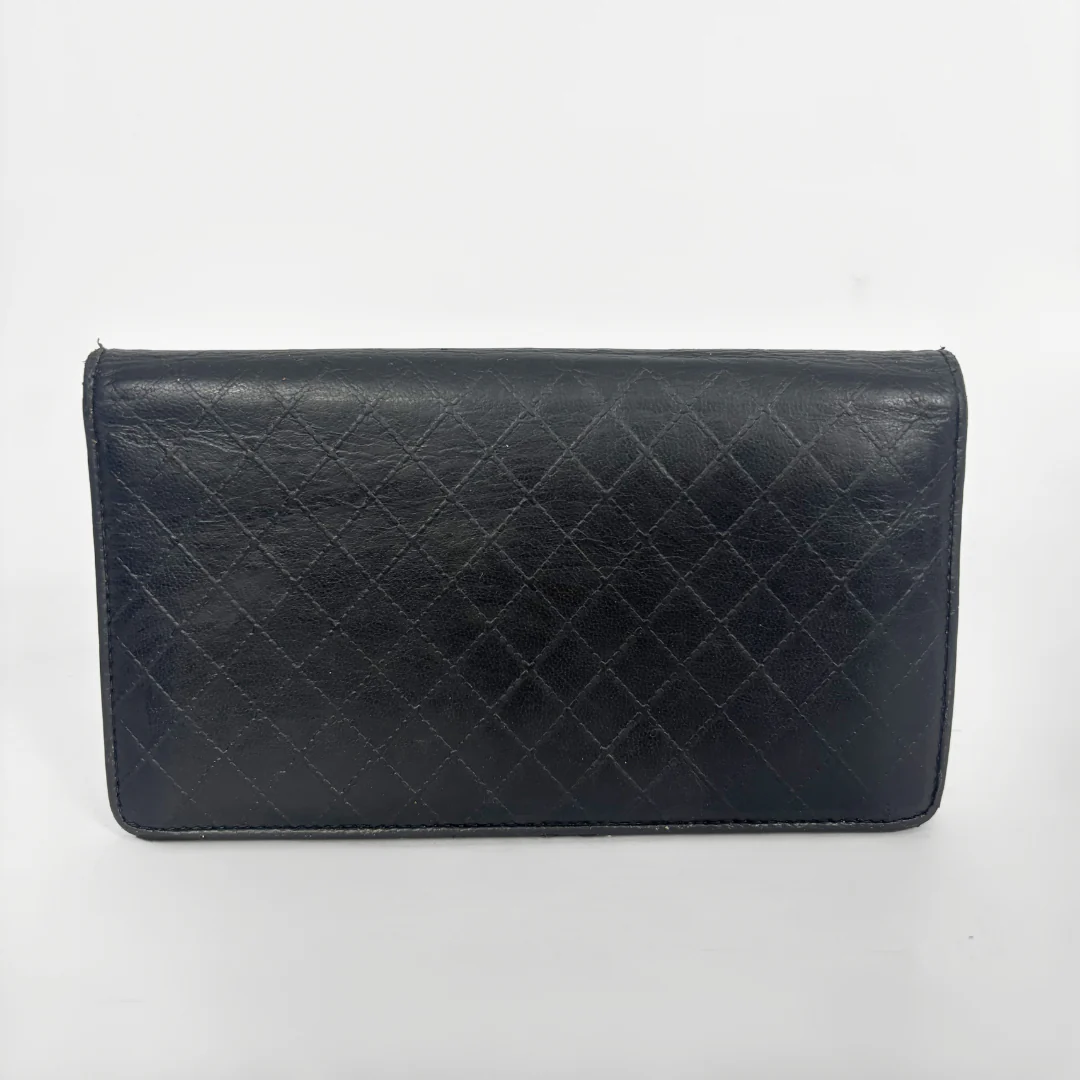 Black quilted wallet 