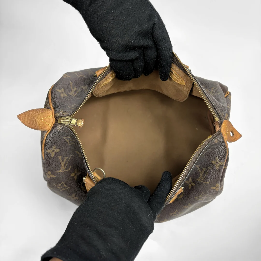 Louis Vuitton Speedy 30