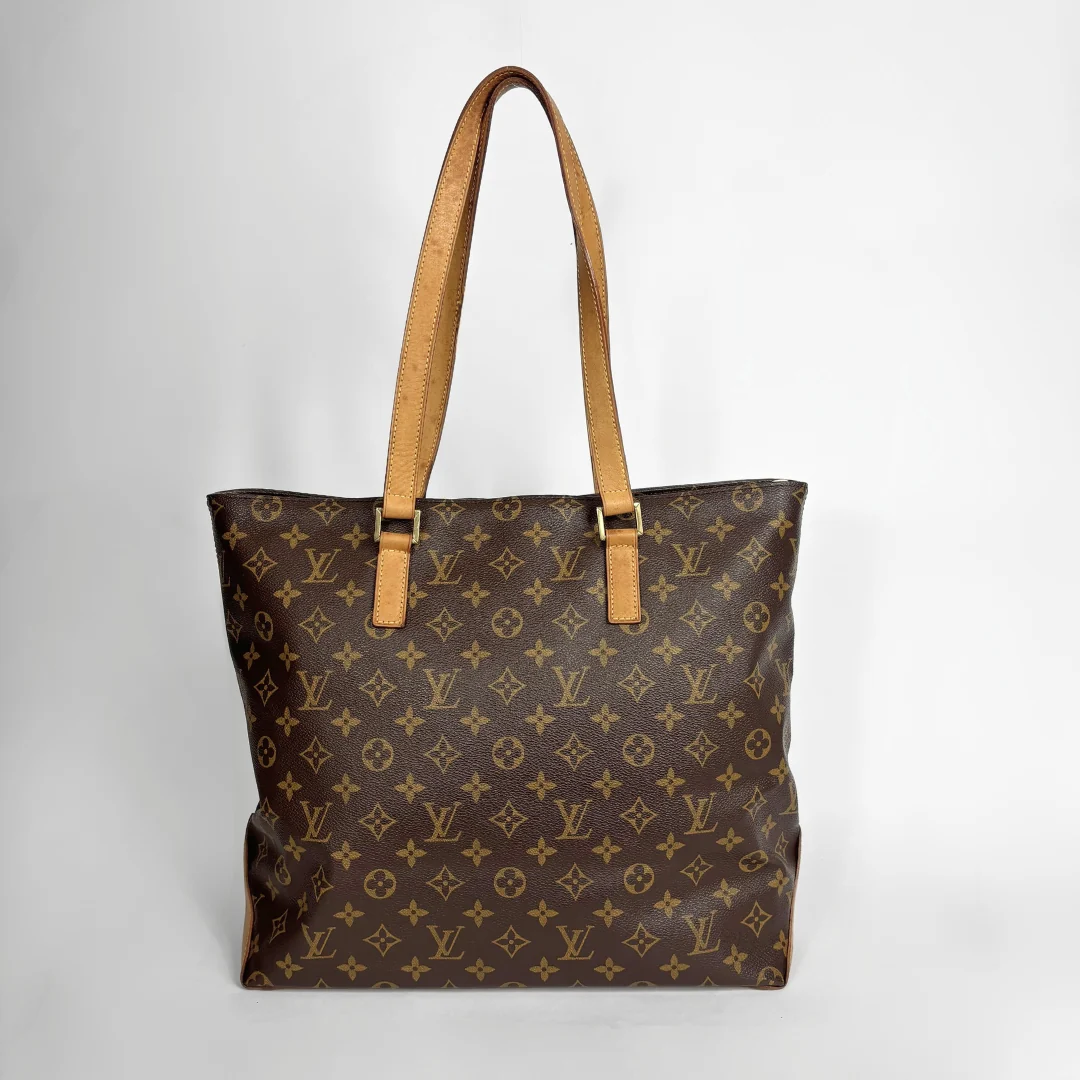 Louis Vuitton Cabas Mezzo on a white background