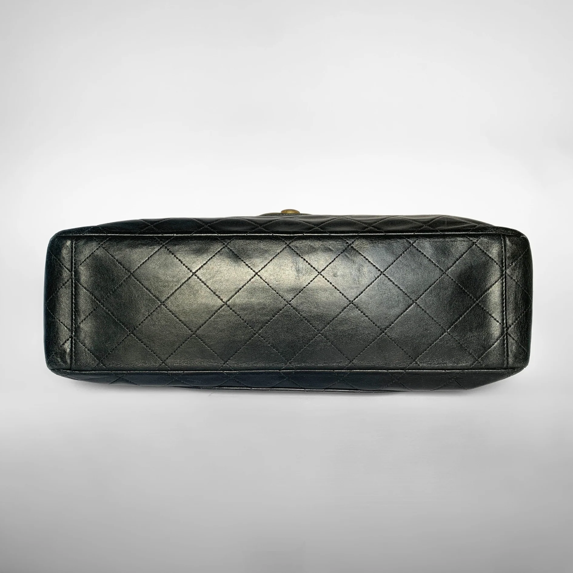 Chanel Chanel Classic Flap Bag Maxi Lambskin Leather - Crossbody bags - Etoile Luxury Vintage