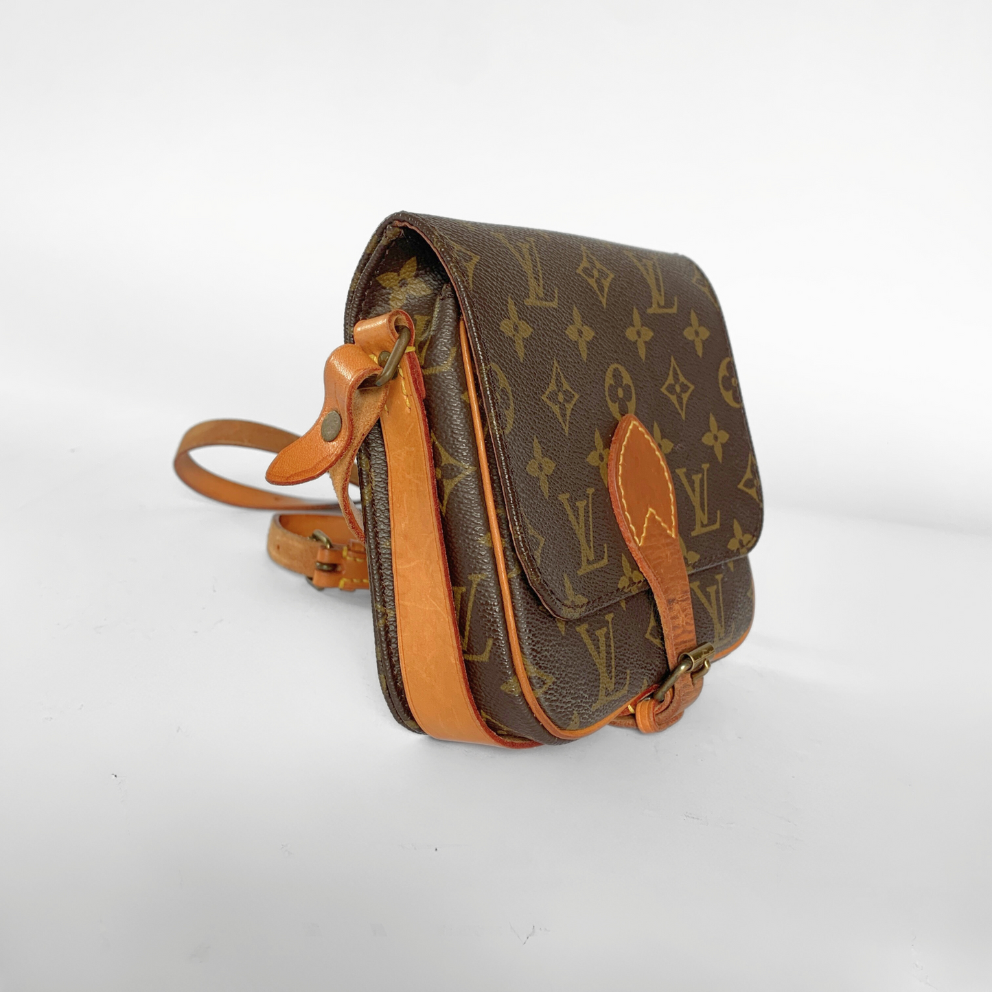 Louis Vuitton Louis Vuitton Cartouchiegrave;re PM Monogram Canvas - Crossbody bags - Etoile Luxury Vintage