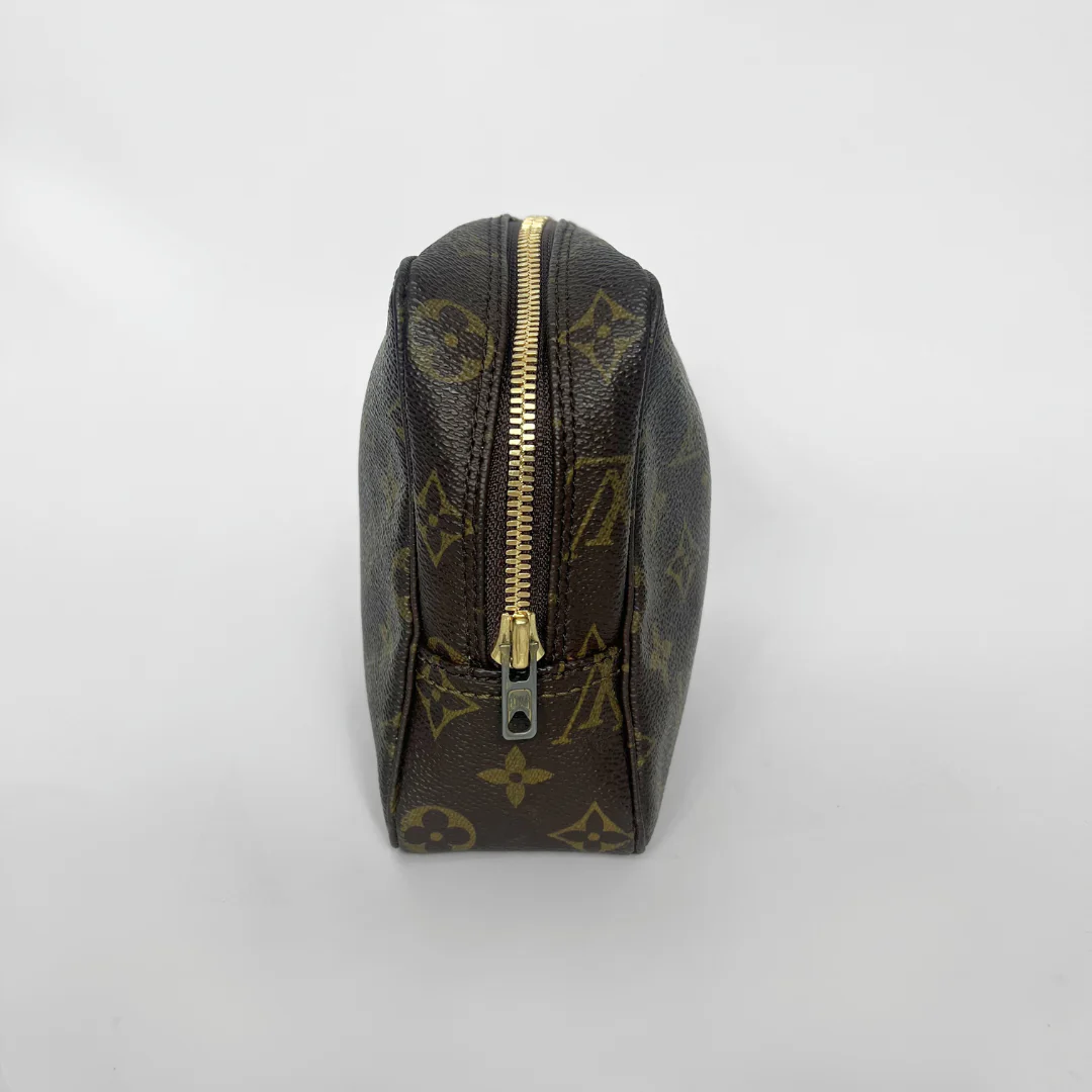 Louis Vuitton Toiletry bag