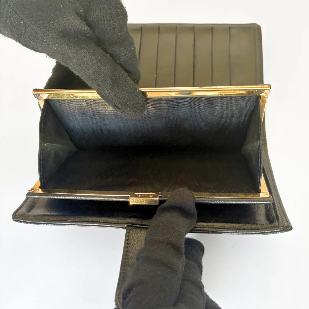 Chanel Chanel Wallet Large Caviar Leather - Wallets - Etoile Luxury Vintage
