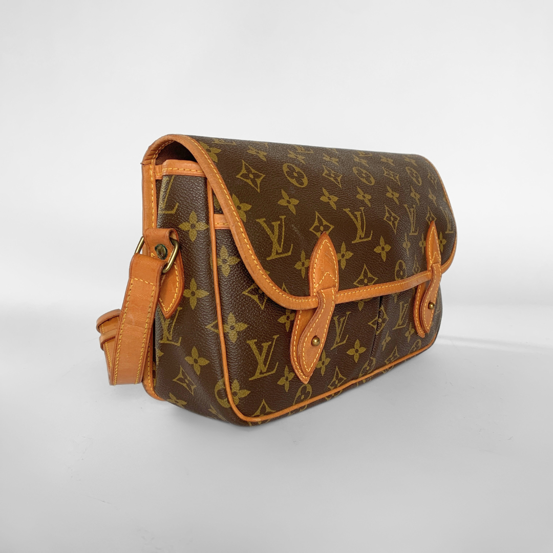 Louis Vuitton Louis Vuitton Gibeciegrave;re Monogram Canvas - Shoulder bags - Etoile Luxury Vintage