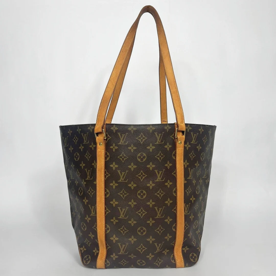 Louis Vuitton Shopper in brown Monogram Canvas on a White Background