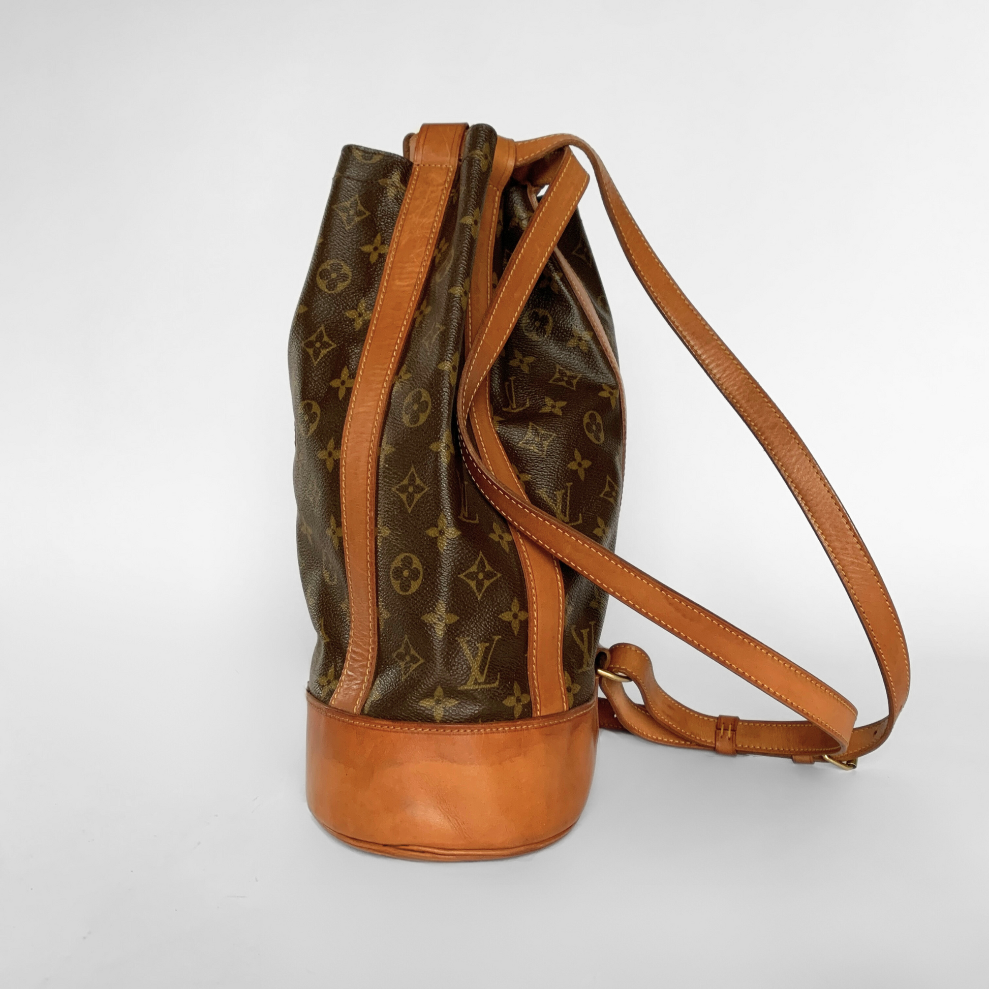 Louis Vuitton Louis Vuitton Randonneacute;e Monogram Canvas - Shoulder bags - Etoile Luxury Vintage