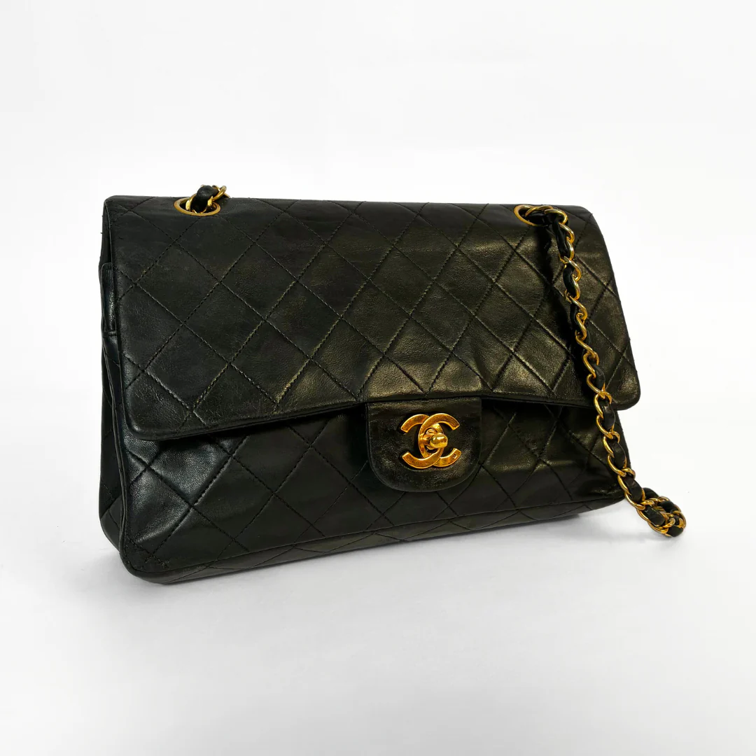 Chanel Chanel Medium Classic Double Flapbag - Shoulder bags - Etoile Luxury Vintage