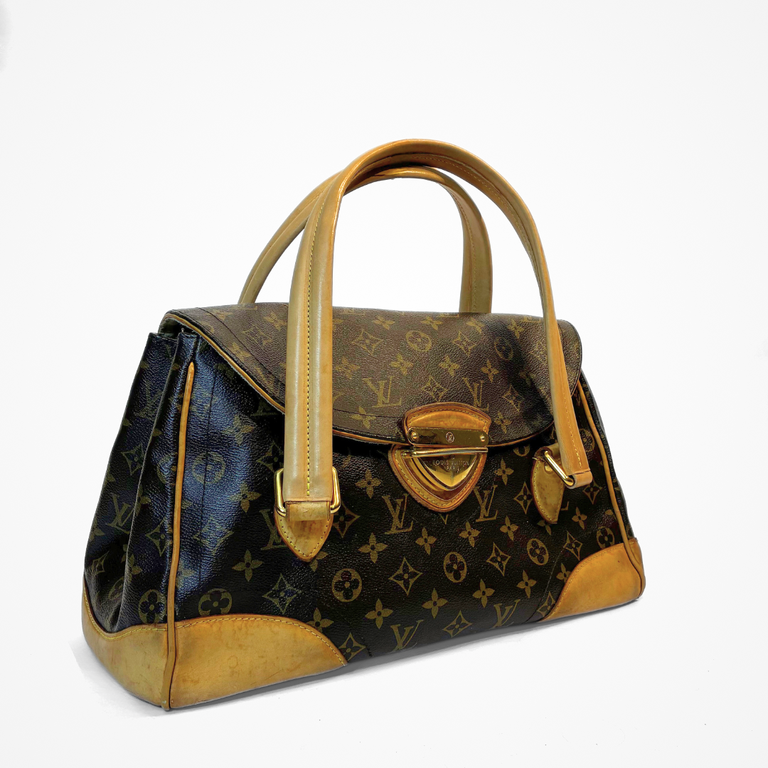 Louis Vuitton Beverly MM Monogram Canvas on a white background