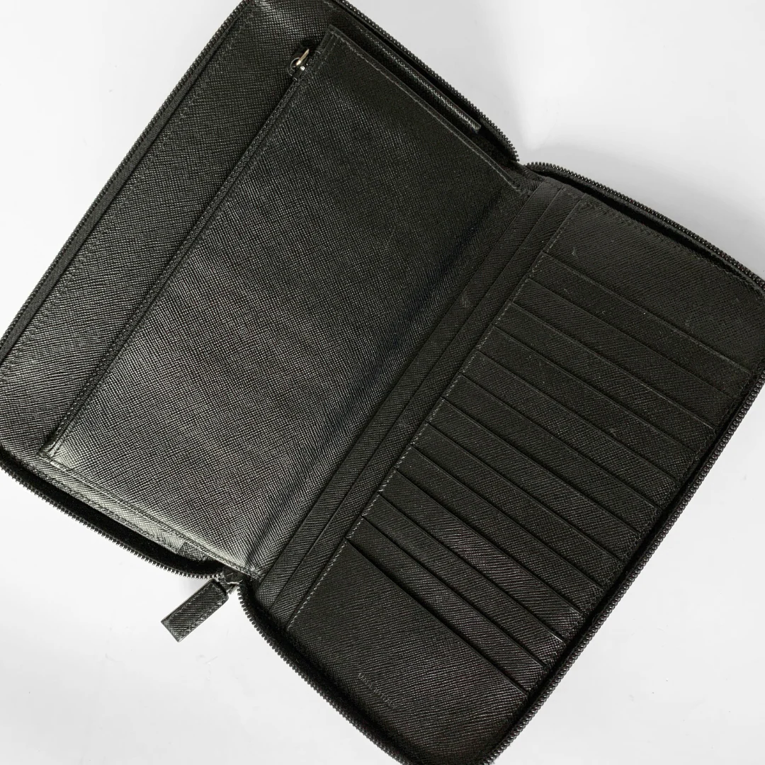 Prada LS: Prada Purse Wallet Leather - Wallets - Etoile Luxury Vintage