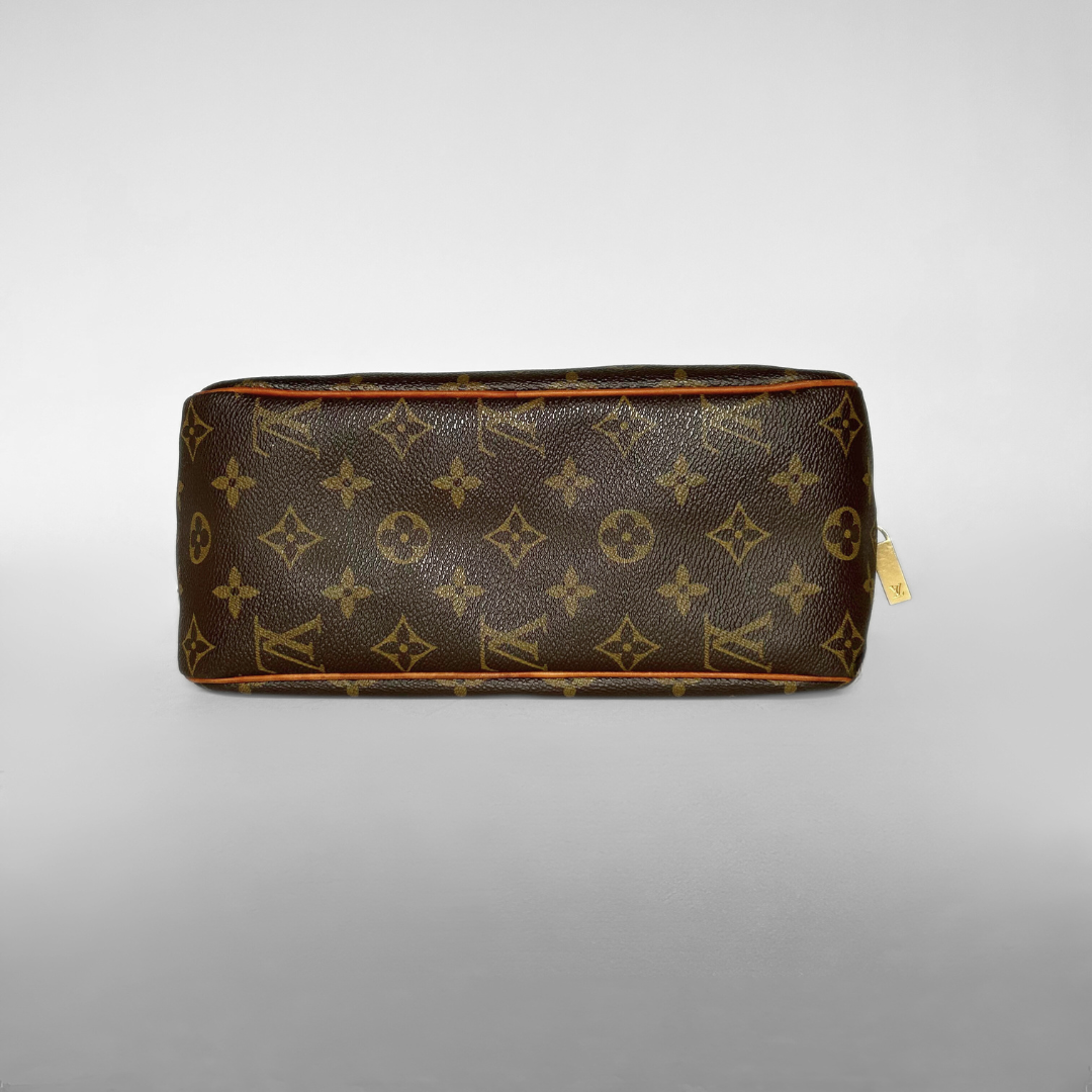 Louis Vuitton Louis Vuitton Citeacute; MM Monogram Canvas - Shoulder bags - Etoile Luxury Vintage