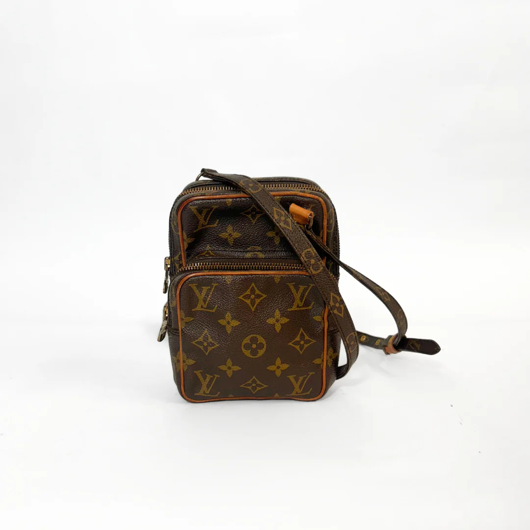 Louis Vuitton Louis Vuitton Amazon Mini Vintage Monogram Canvas - Crossbody bags - Etoile Luxury Vintage