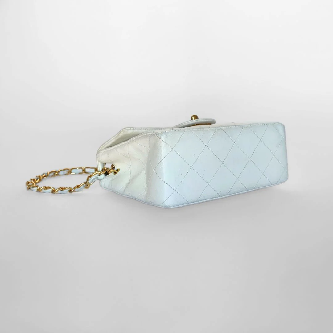 Chanel Chanel Classic Flap Bag Mini Lambskin Leather - Crossbody bags - Etoile Luxury Vintage