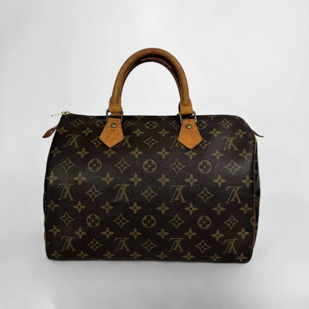 Louis Vuitton Speedy 30 on a white background