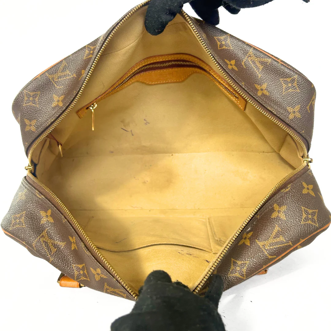 Louis Vuitton Louis Vuitton Cit&eacute; GM Monogram Canvas - Shoulder bags - Etoile Luxury Vintage