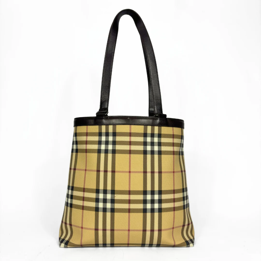 Tote bag with check pattern on a white background