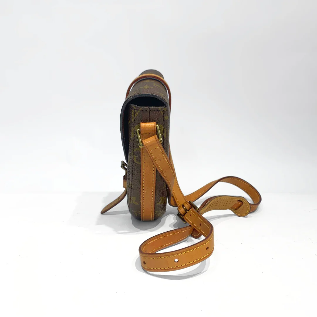 Louis Vuitton Louis Vuitton Chantilly PM Monogram Canvas - Crossbody bags - Etoile Luxury Vintage