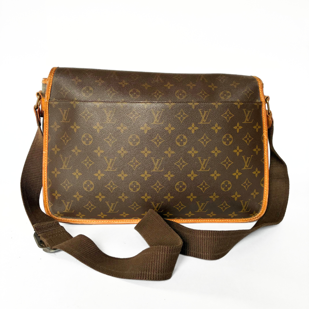 Louis Vuitton Louis Vuitton Gibeciegrave;re GM Monogram Canvas - Crossbody bags - Etoile Luxury Vintage