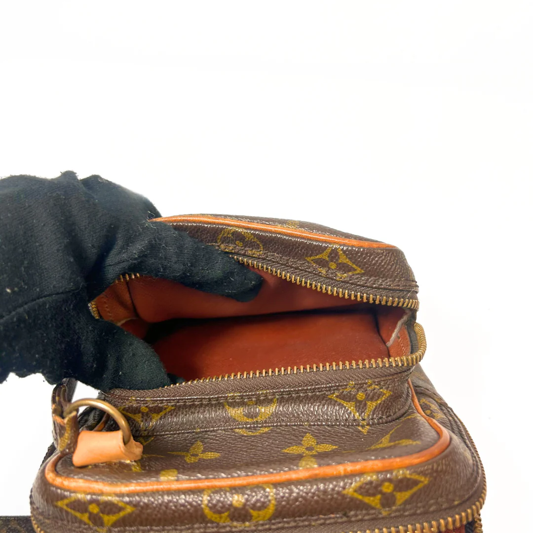 Louis Vuitton Louis Vuitton Amazon Mini Vintage Monogram Canvas - Crossbody bags - Etoile Luxury Vintage