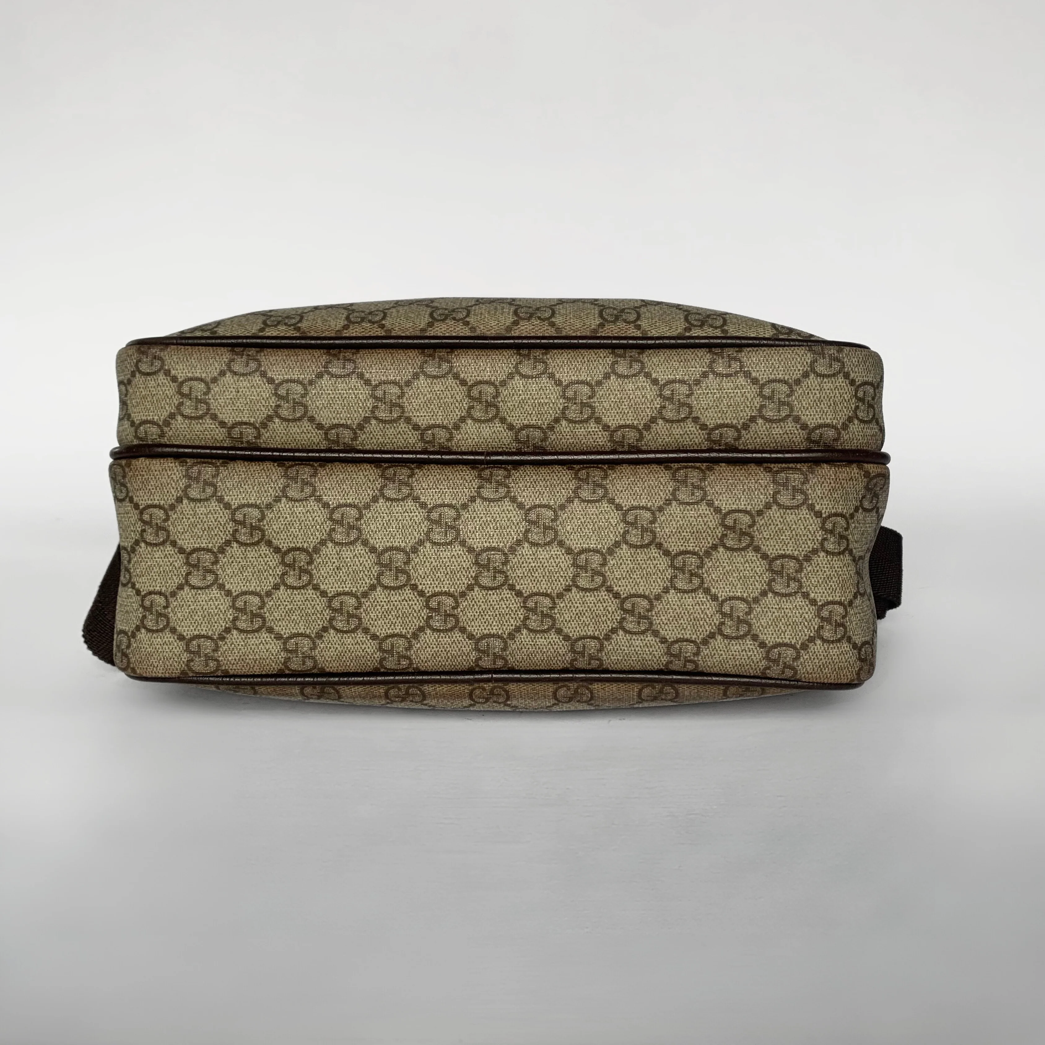 Gucci Gucci Supreme Crossbody Bag PVC - Crossbody bags - Etoile Luxury Vintage
