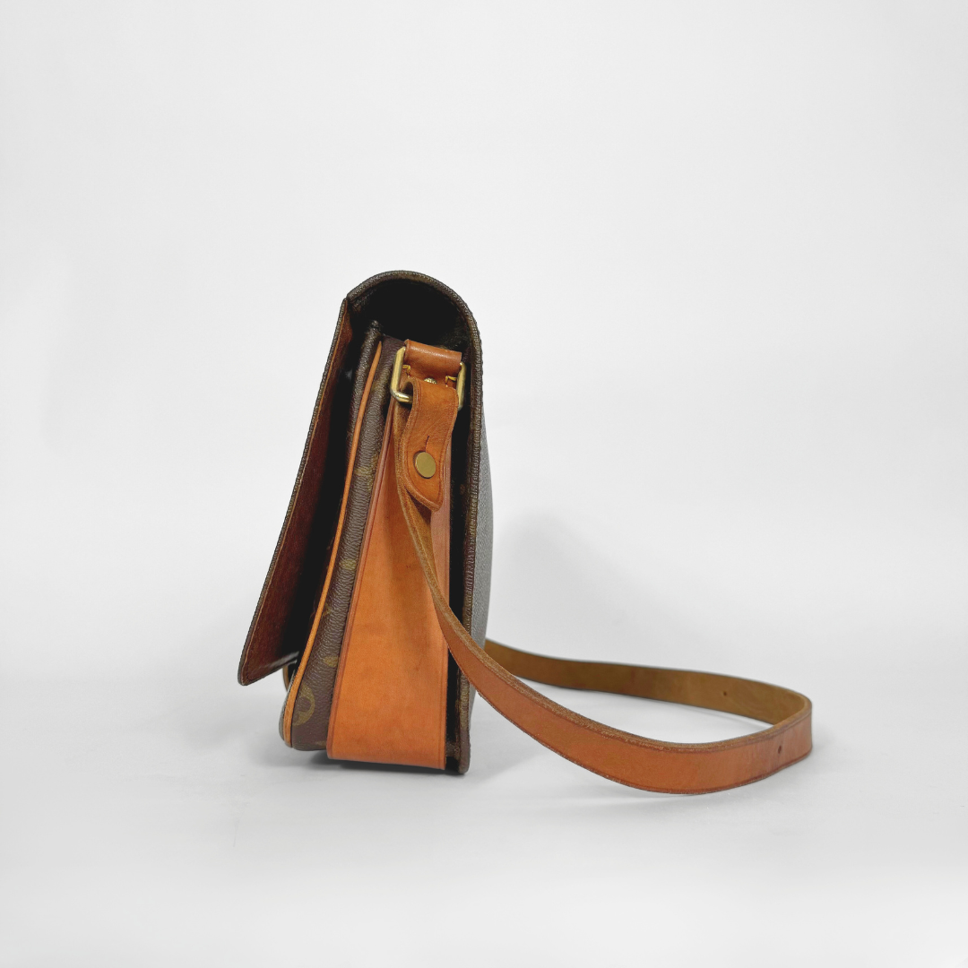 Louis Vuitton Louis Vuitton Cartouchiegrave;re GM Monogram Canvas - Shoulder Bag - Etoile Luxury Vintage