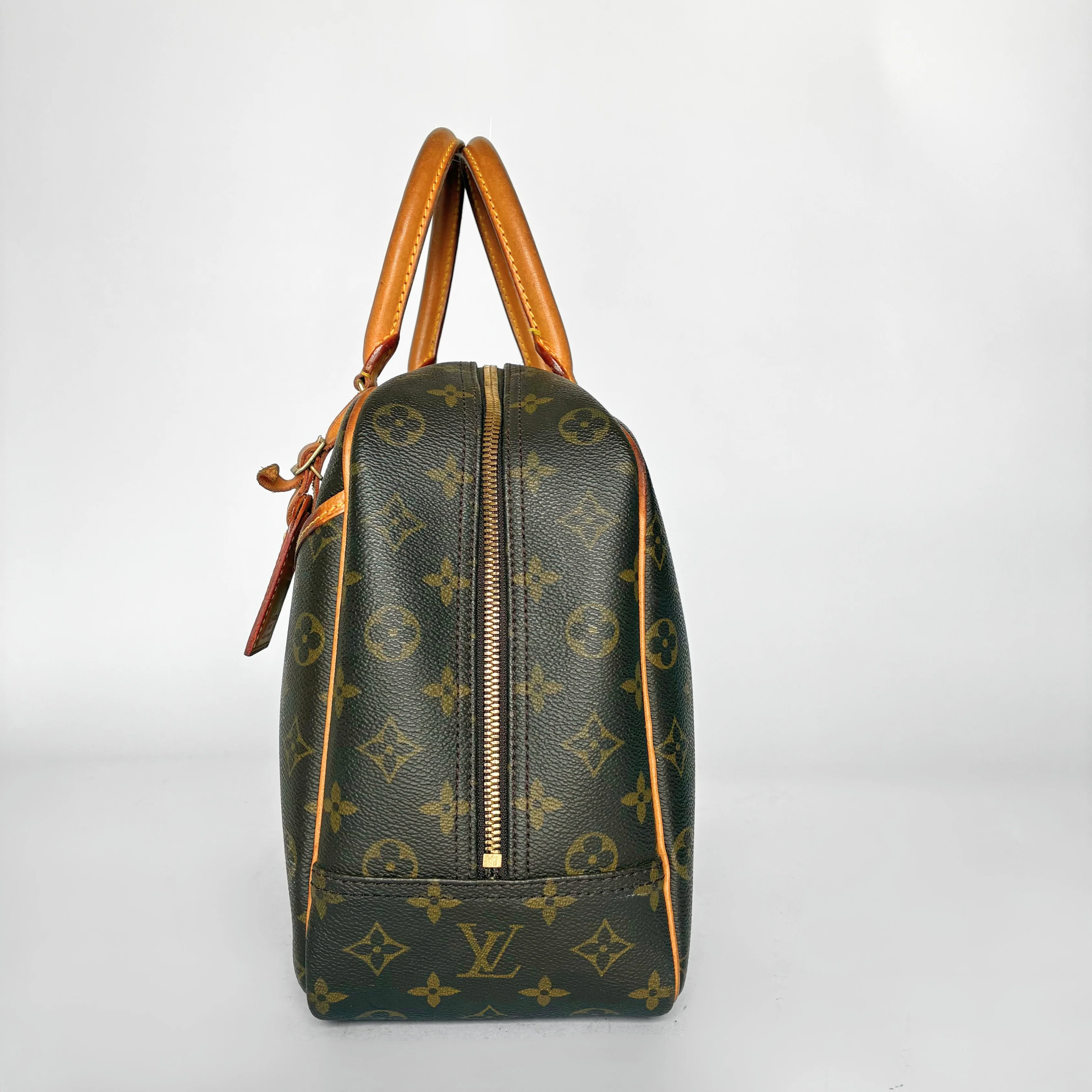 Louis Vuitton Louis Vuitton Deauville Monogram Canvas - Handbags - Etoile Luxury Vintage