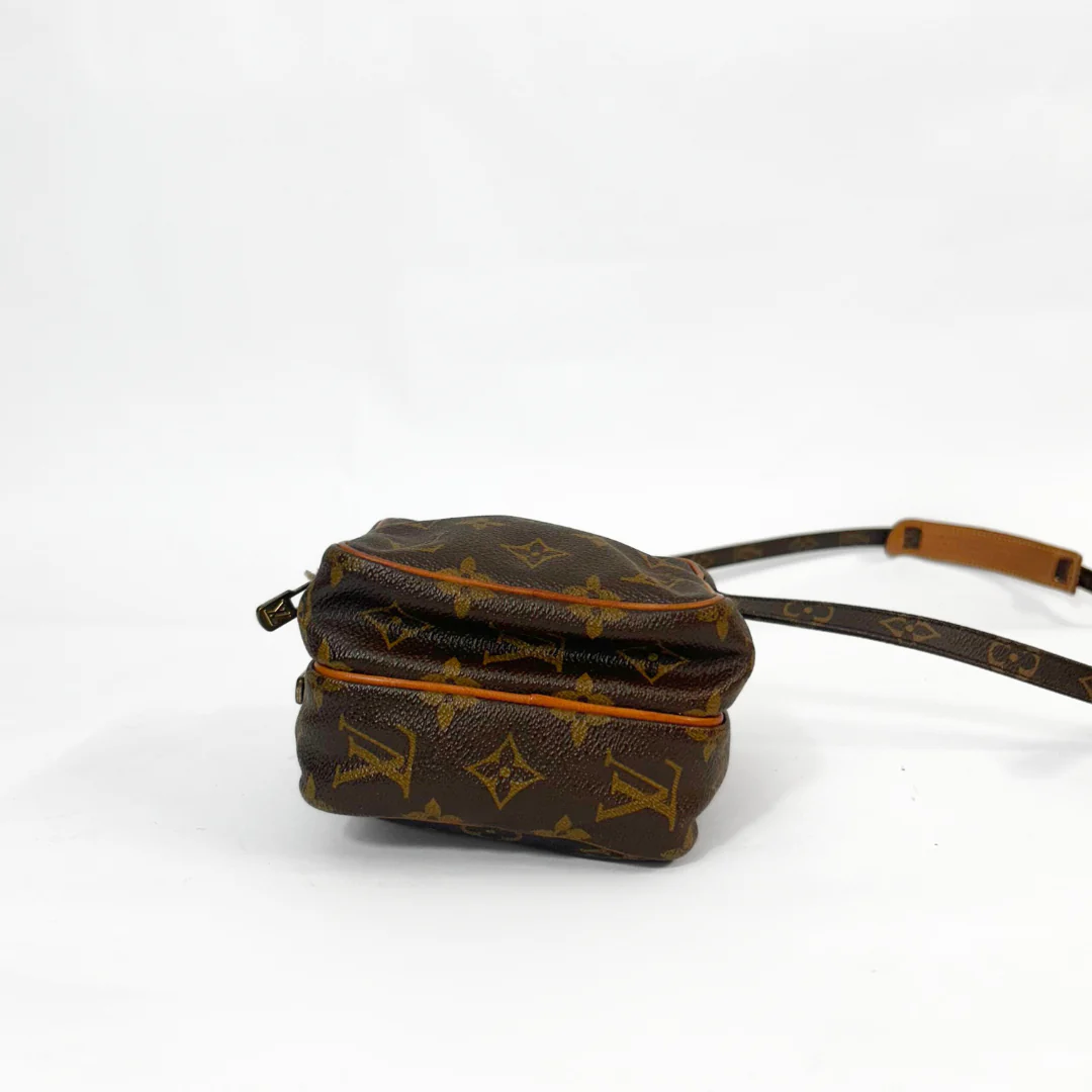 Louis Vuitton Louis Vuitton Amazon Mini Vintage Monogram Canvas - Crossbody bags - Etoile Luxury Vintage