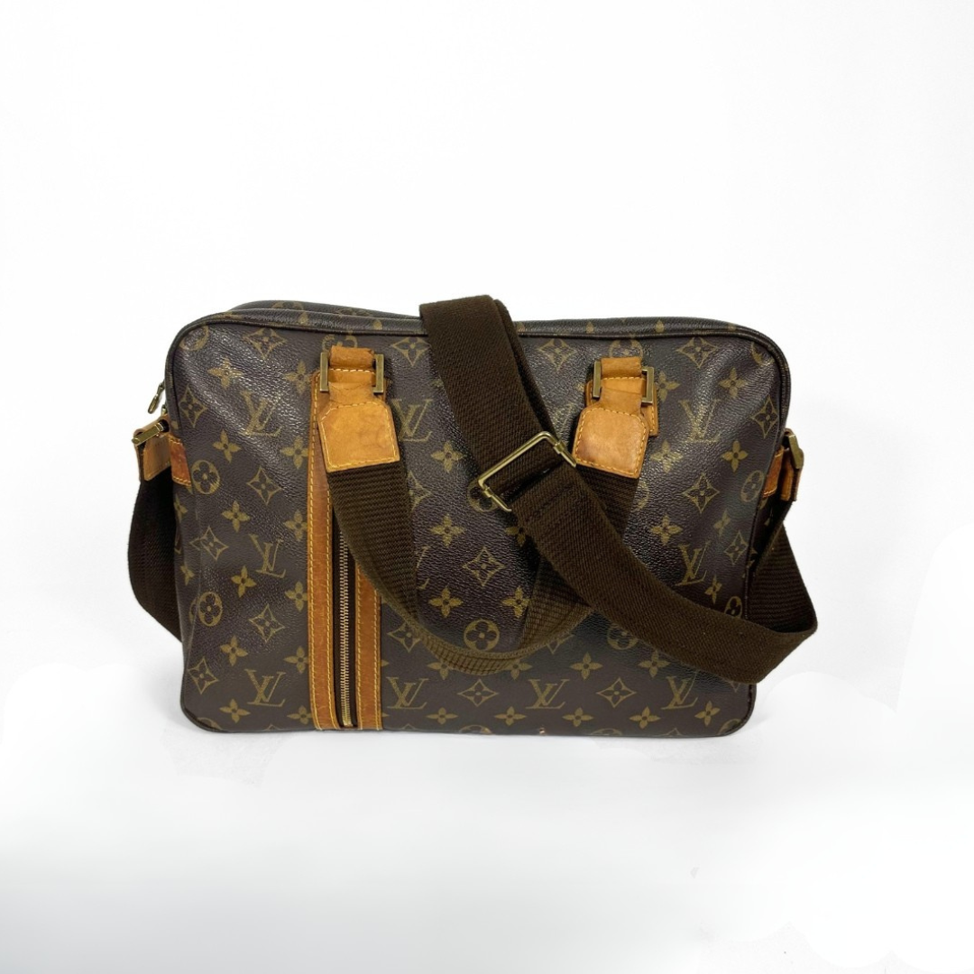 Louis Vuitton Sac Bosphore Messenger on a white background