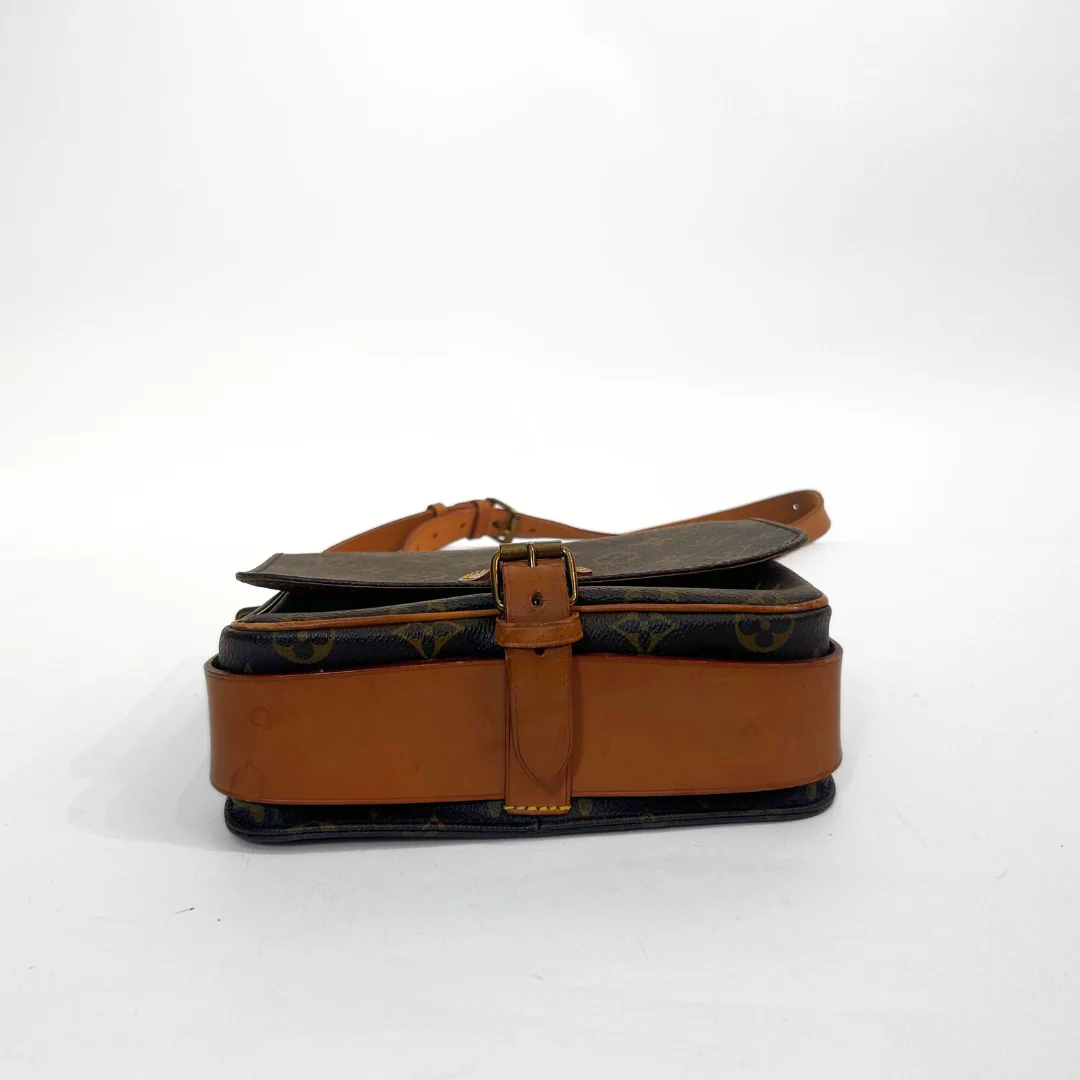 Louis Vuitton Louis Vuitton Cartouchi&egrave;re MM Monogram Canvas - Crossbody bags - Etoile Luxury Vintage