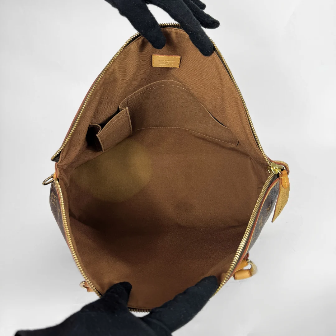 Louis Vuitton Lockit Horizontal Monogram Canvas