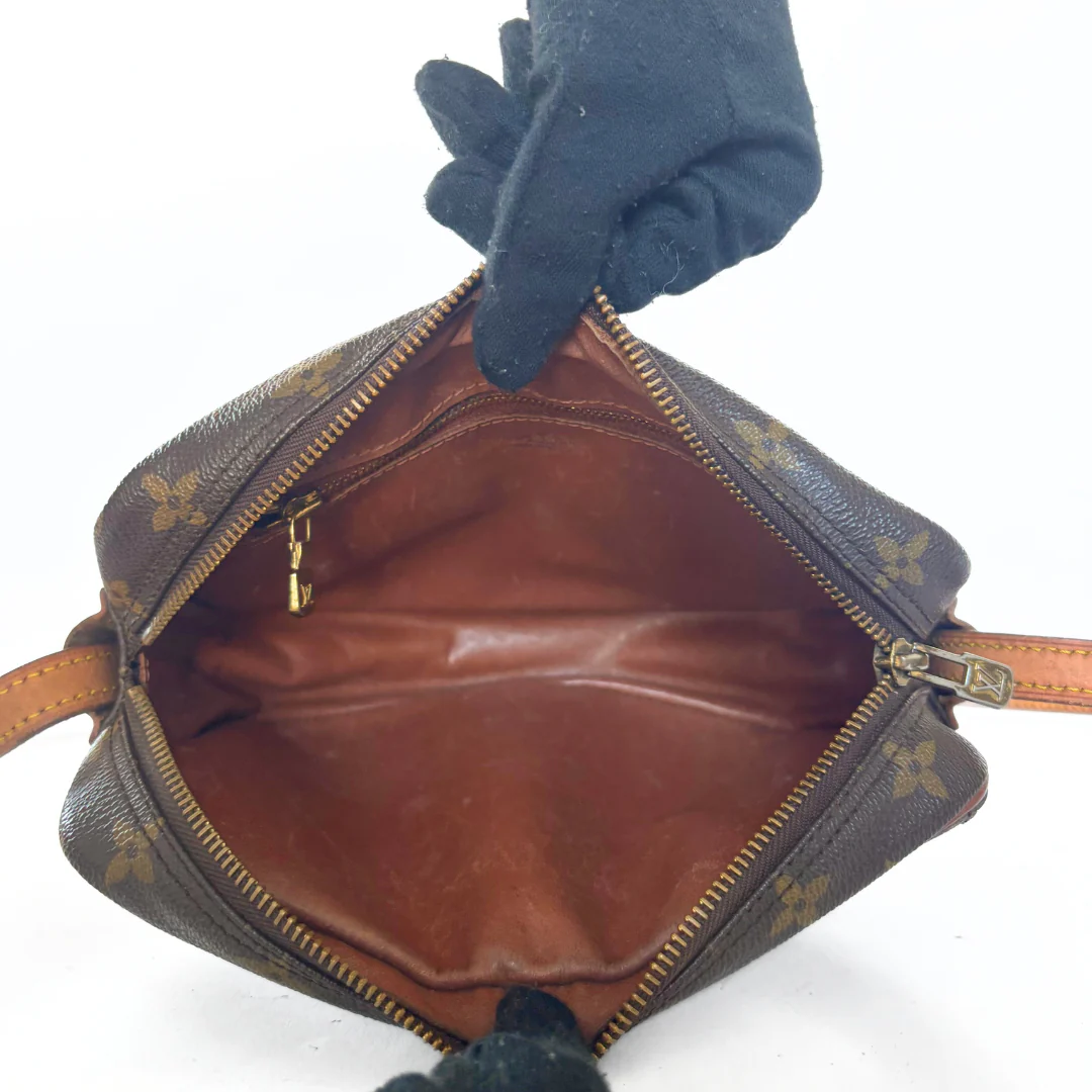 Louis Vuitton Louis Vuitton Jeune Fille Monogram Canvas - Crossbody bags - Etoile Luxury Vintage