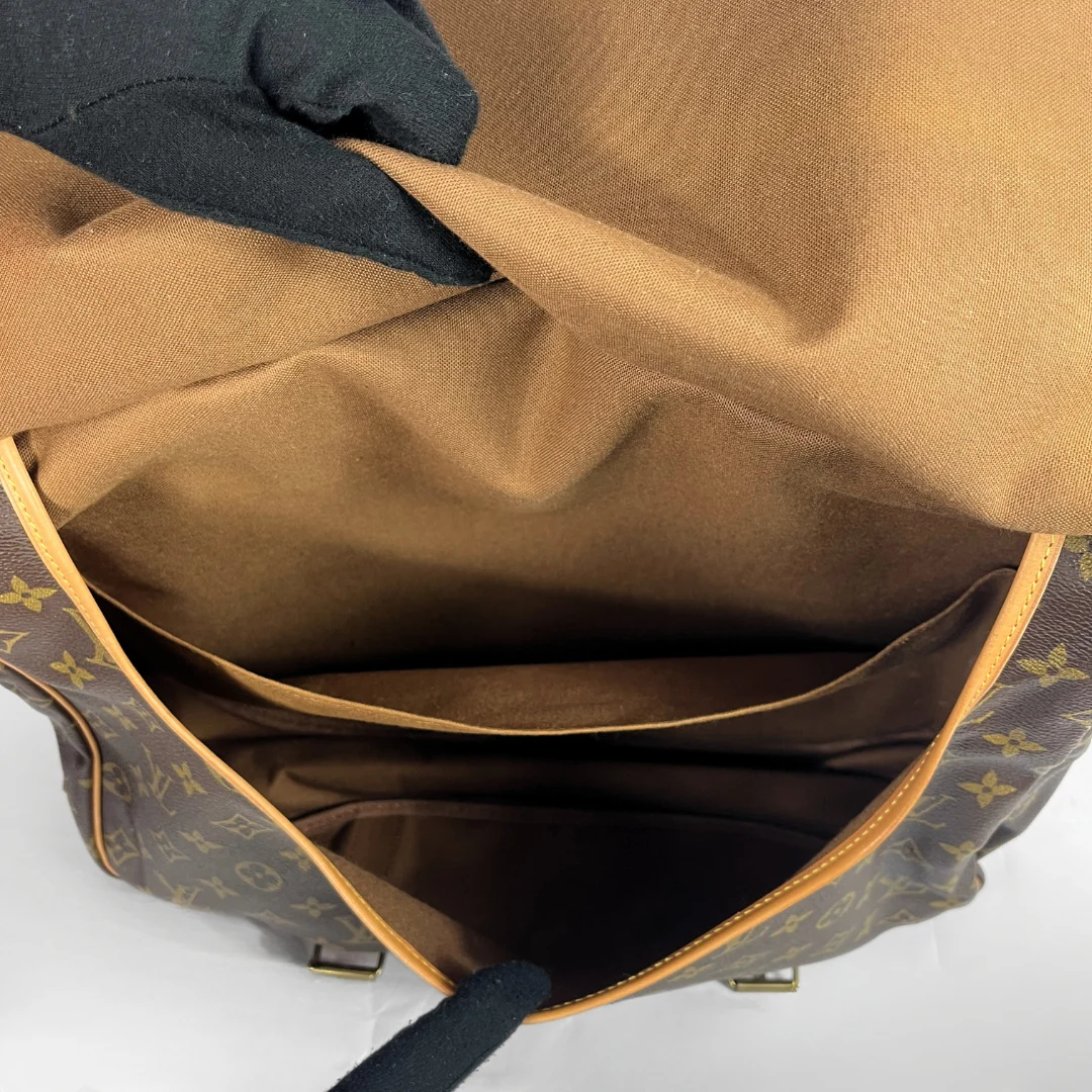 Louis Vuitton Saumur 43 Monogram Canvas
