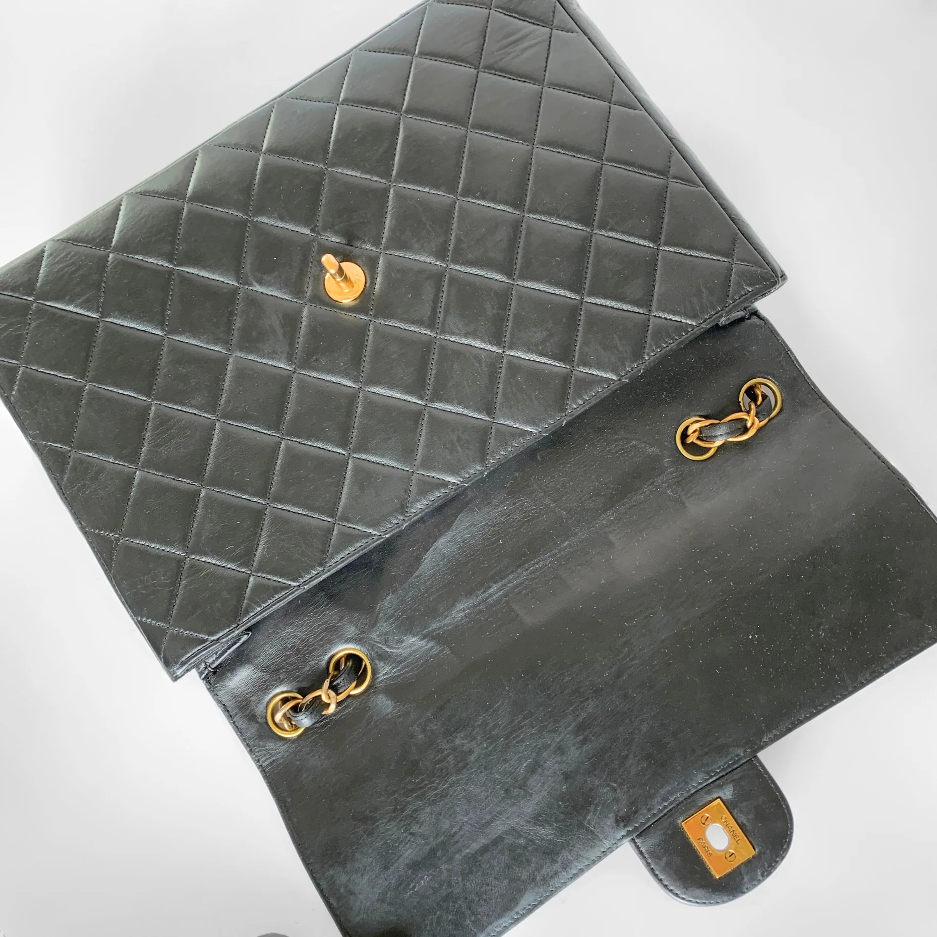 Chanel Chanel Classic Flap Bag Maxi Lambskin Leather - Crossbody bags - Etoile Luxury Vintage