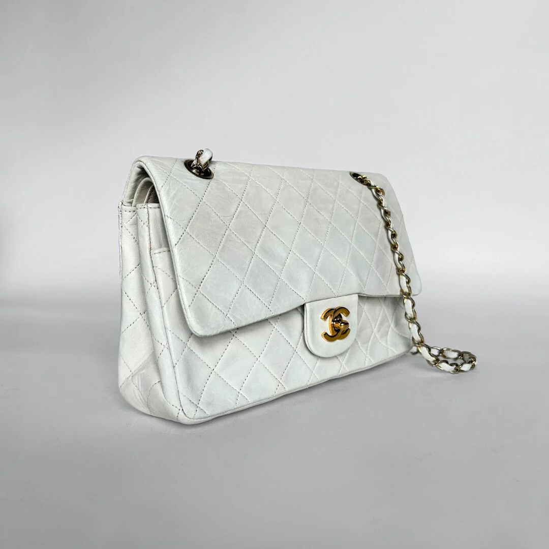 Chanel Chanel Classic Flap Bag Medium Lambskin Leather - Shoulder bags - Etoile Luxury Vintage