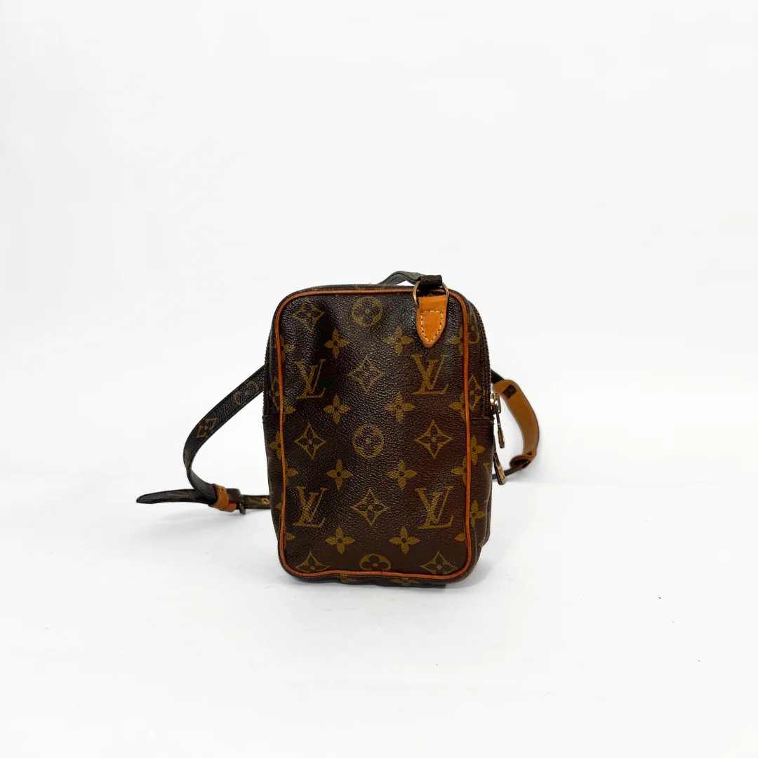 Louis Vuitton Louis Vuitton Amazon Mini Vintage Monogram Canvas - Crossbody bags - Etoile Luxury Vintage