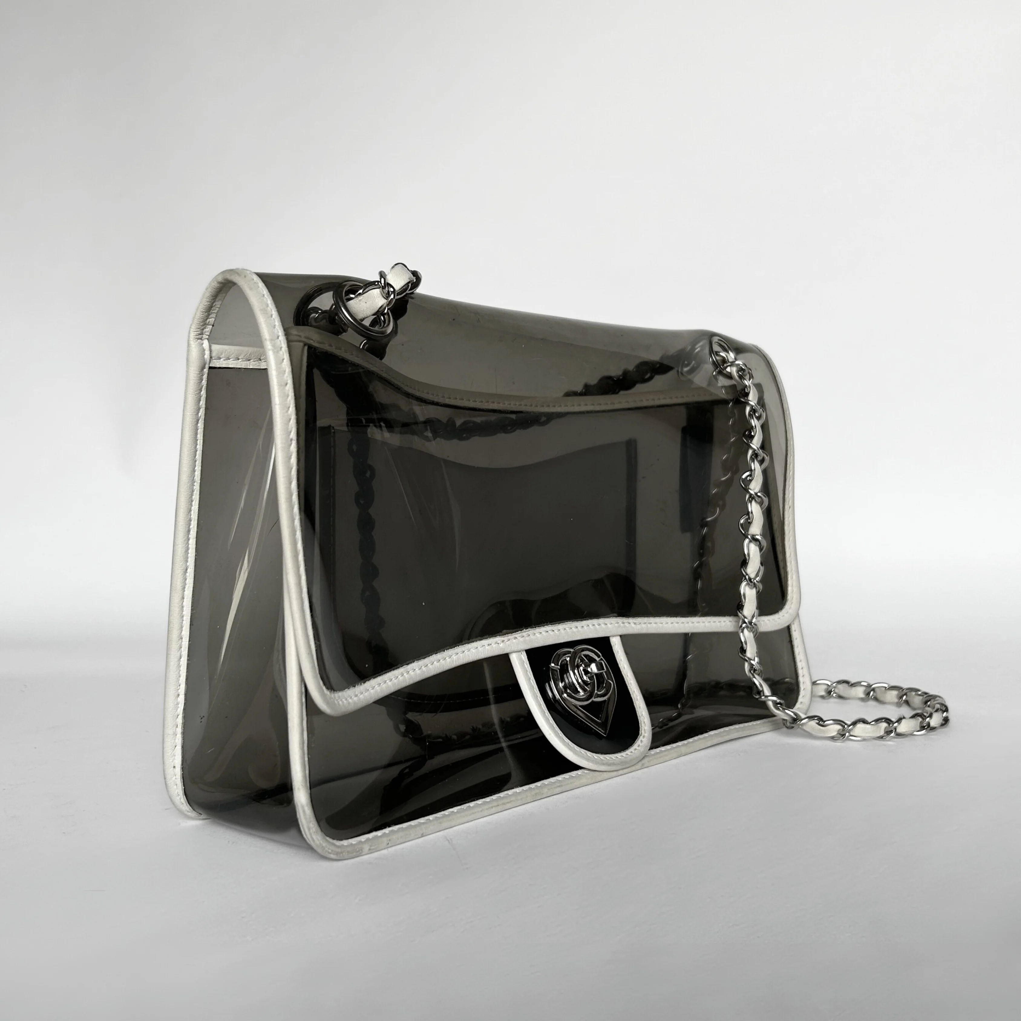 Chanel IG SALE: Chanel Heart CC Flap Bag Vinyl &amp; Lambskin Leather (Limited Edition) - Shoulder bags - Etoile Luxury Vintage